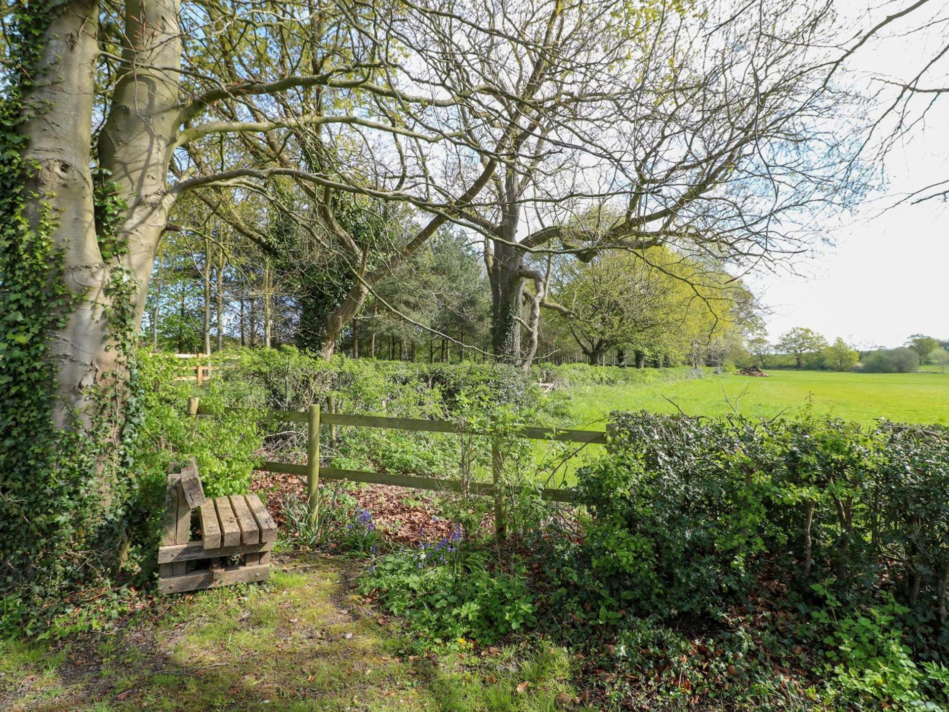 Hen House View Villa Rugeley Exterior photo